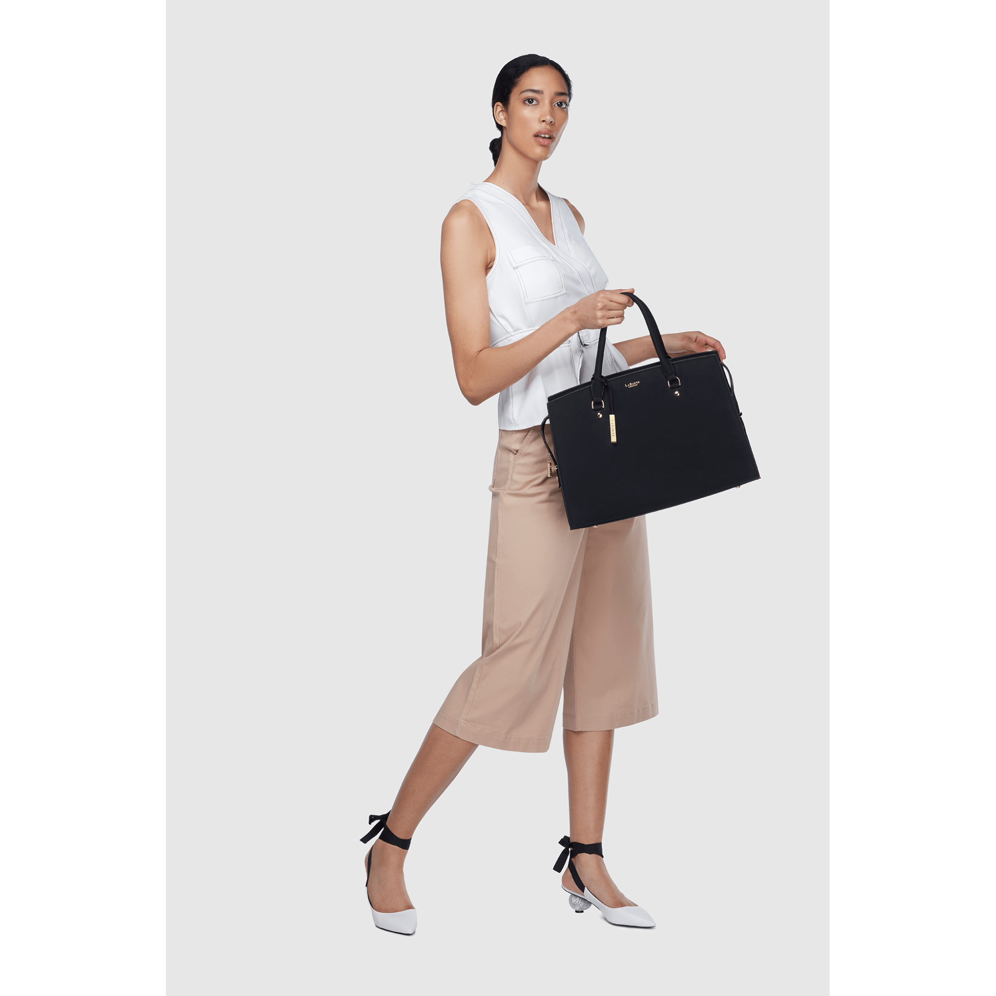 Aricia Vegan Fashion Computer Bag, Black